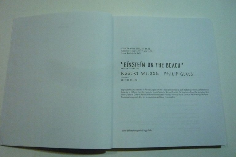 Wilson-Glass, EINSTEIN ON THE BEACH, Reggio Emilia, 2012[opera