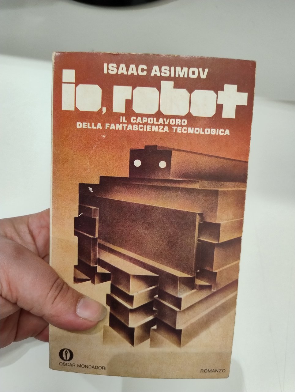 Io, robot