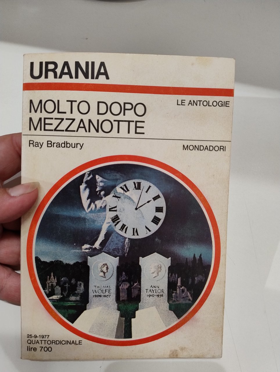 Molto dopo mezzanotte