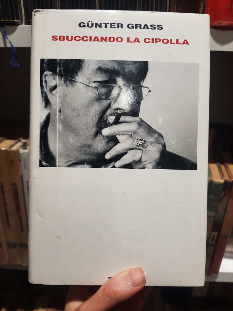 Sbucciando la cipolla