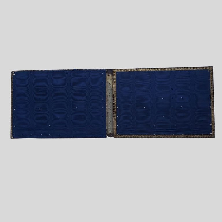 Antica legatura bullonata. 1858. | Immagine Gallery 3