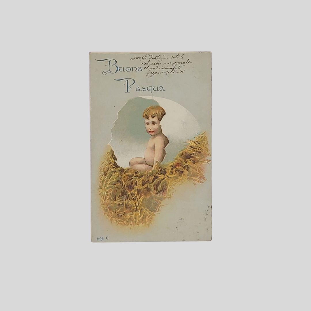 Bambino nell’uovo. Buona Pasqua