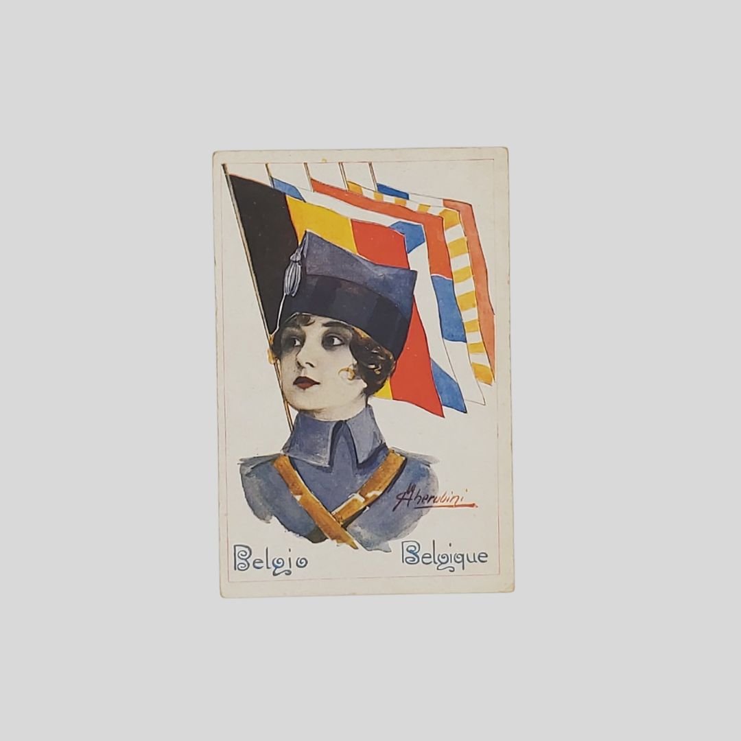 Belgio. Donna in uniforme.