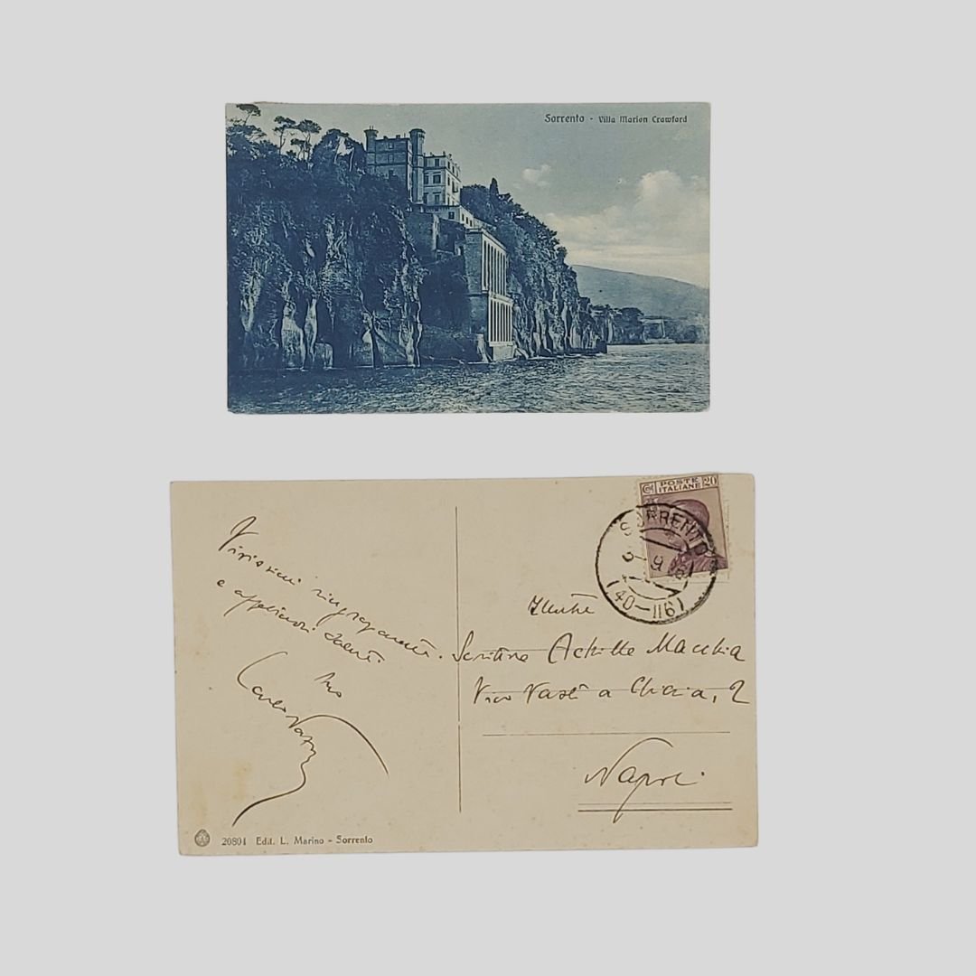 Cartolina autografa firmata, indirizzata all’ “Illustre scrittore Achille Macchia“.