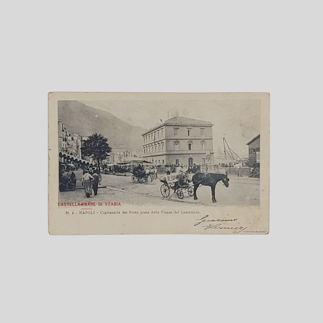 Castellammare di Stabia. Capitaneria del Porto presa dalla Piazza del …