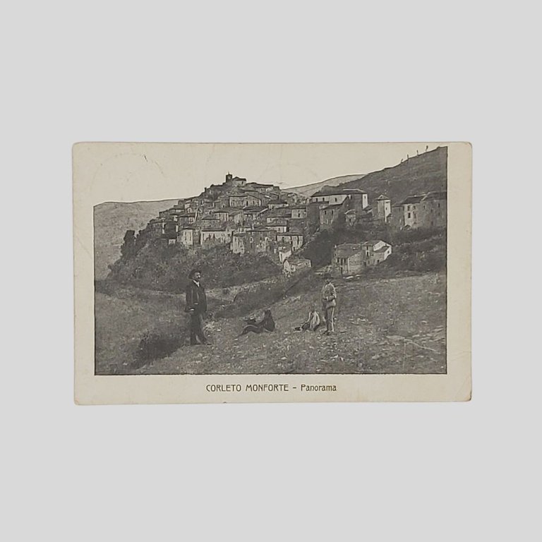 Corleto Monforte. Panorama. | Immagine Gallery 1