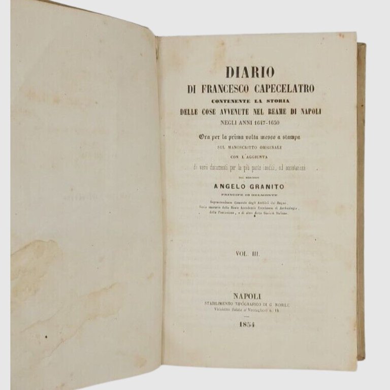 Diario contenente la storia delle cose avvenute nel Reame di …