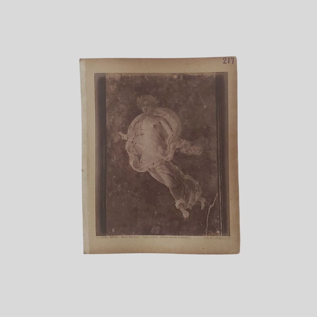 Figura volante. Napoli Museo Nazionale. | Immagine principale