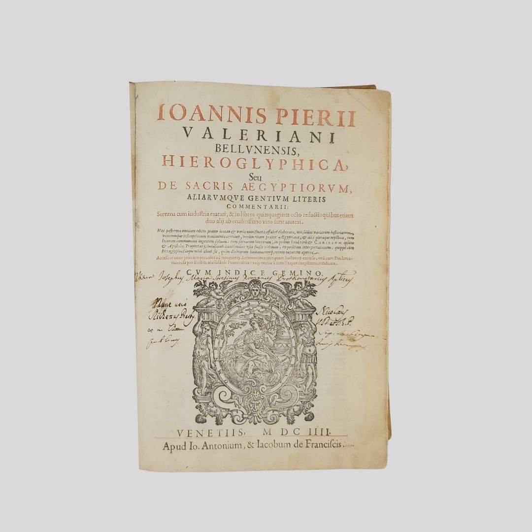 Hieroglyphica, seu de sacris aegyptiorvm, aliarvmque gentivm lieris commentarii. Summa …