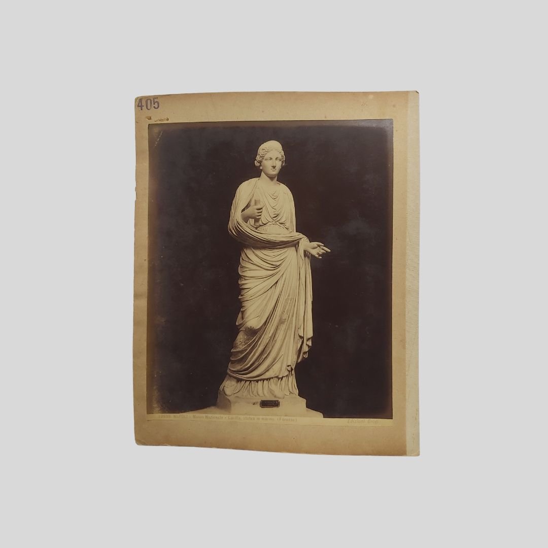 Lucilla. Edizioni Brogi. | Immagine principale