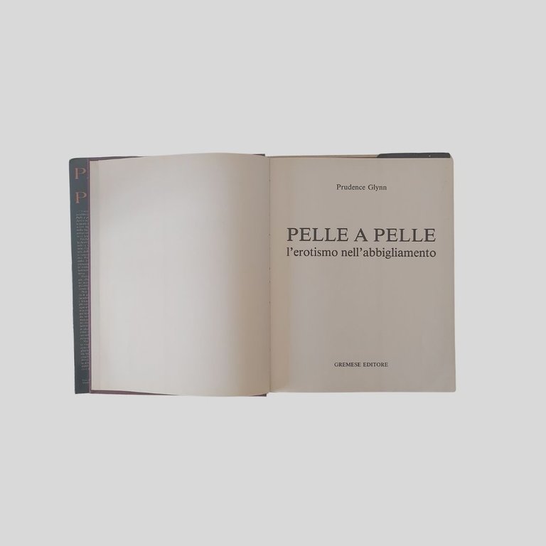 Pelle a Pelle l’erotismo nell’abbigliamento. Traduzione dall’inglese di Gianni Mimmo. | Immagine Gallery 2