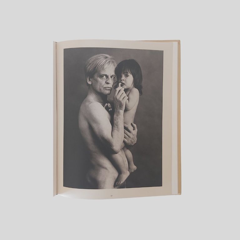 Portraits Nus. Texte de Gabriele Bauret. | Immagine Gallery 4