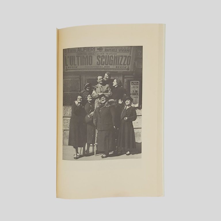 Viviani. L’autore – L’interprete – Il cantastorie urbano.