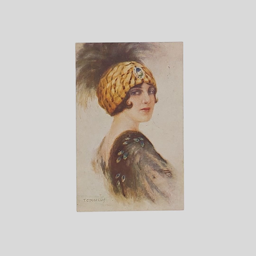Volto femminile.
