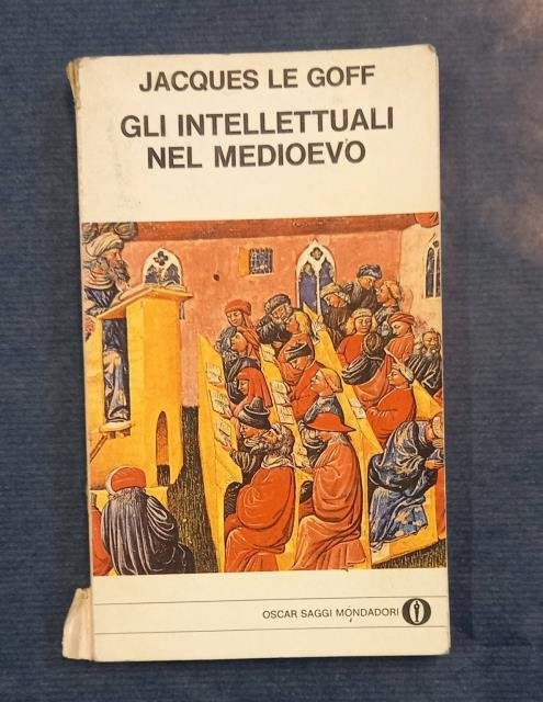 GLI INTELLETTUALI NEL MEDIOEVO.