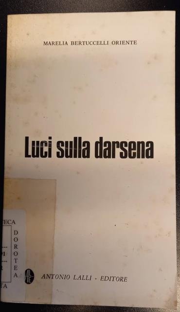 LUCI SULLA DARSENA.