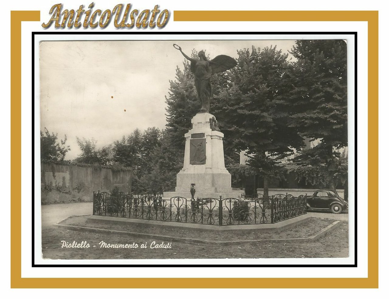 Cartolina Pioltello Monumento ai caduti Viaggiata lucida postcard carte postale
