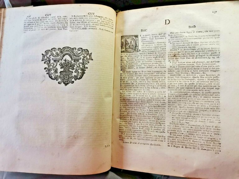 CICLOPEDIA DIZIONARIO UNIVERSALE DELLE ARTI E SCIENZE 1747 9 volumi …
