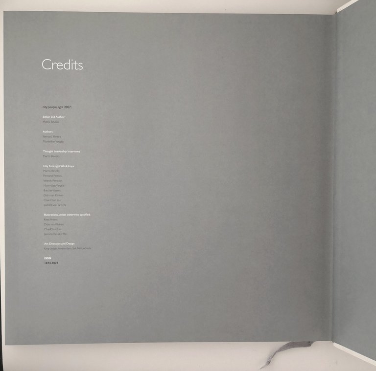 CITY PEOPLE LIGHT di Marco Bevolo 2007 Philips Libro future …