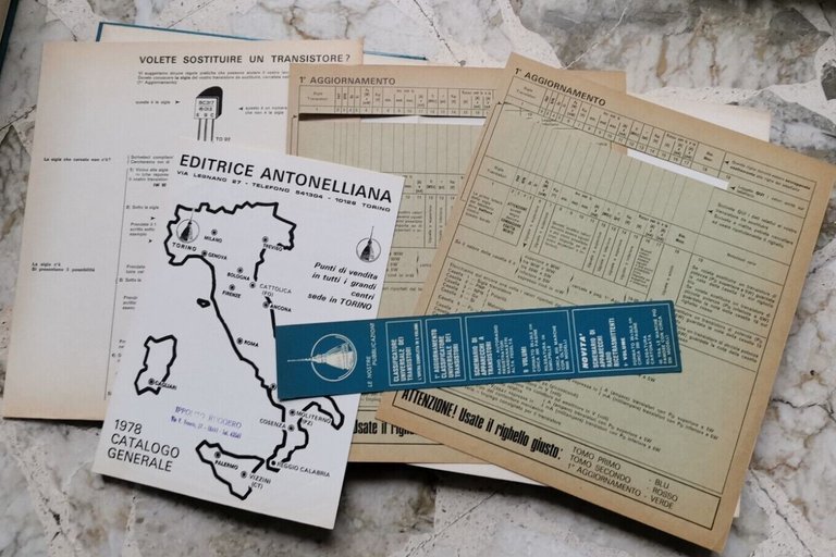 CLASSIFICATORE UNIVERSALE DEI TRANSISTORI 3 volumi libro elettrotecnica sui