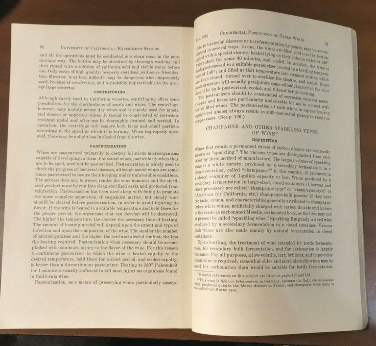 COMMERCIAL PRODUCTION OF TABLE WINES Amerine Joslyn 1940 university California