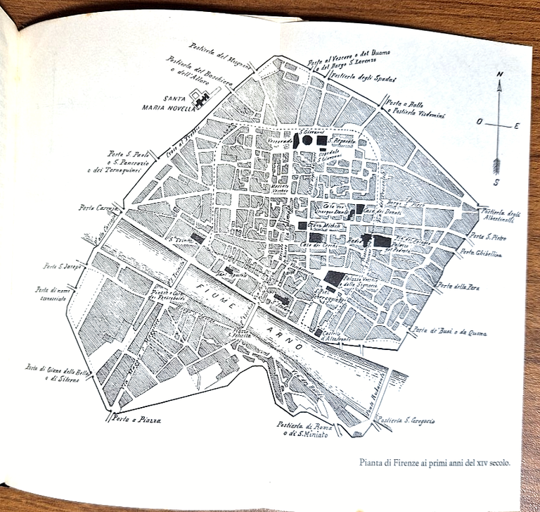 CRONICA di Dino Compagni 1968 Einaudi Libro Introduzione note Gino …