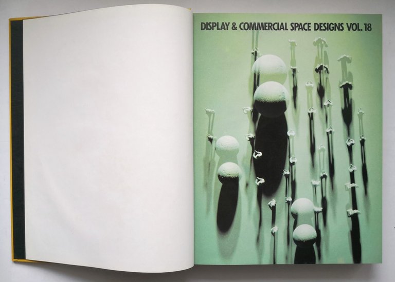 DISPLAY E COMMERCIAL SPACE DESIGNS volume 18 1990 Rikuyo sha …