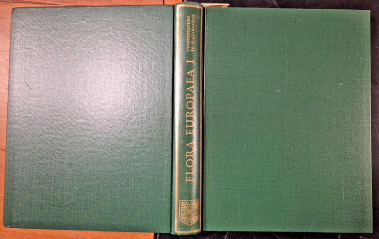 FLORA EUROPEA Volume 1 LYCOPODIACEAE PLATANACEAE 1964 Cambridge universi Libro