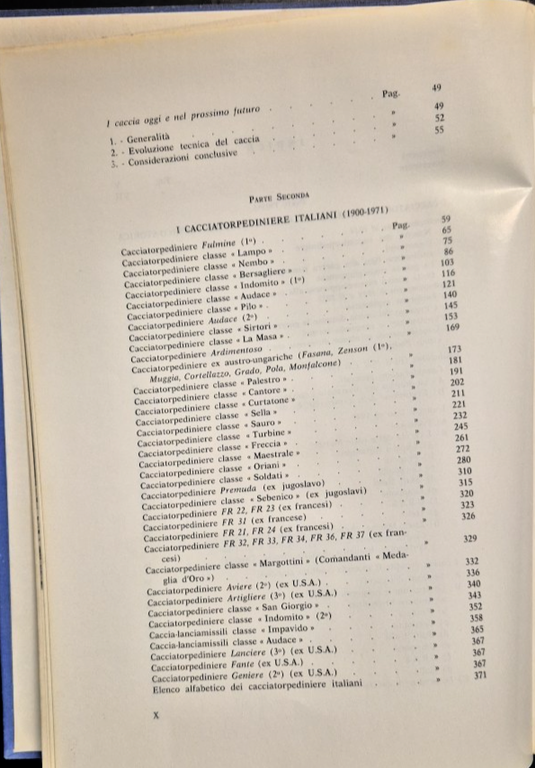I CACCIATORPEDINIERE ITALIANI Ufficio storico della Marina militare 1971 Libro