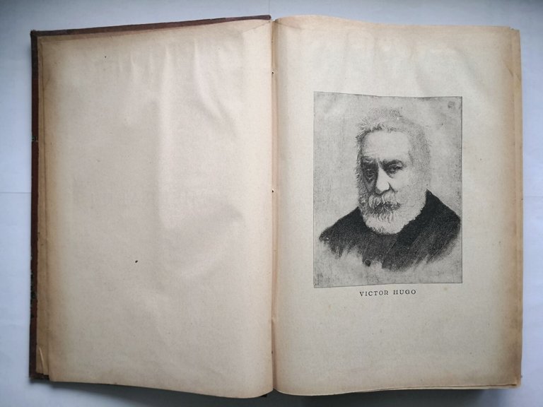 I MISERABILI di Victor Hugo libro illustrato Sonzogno 42 tavole …