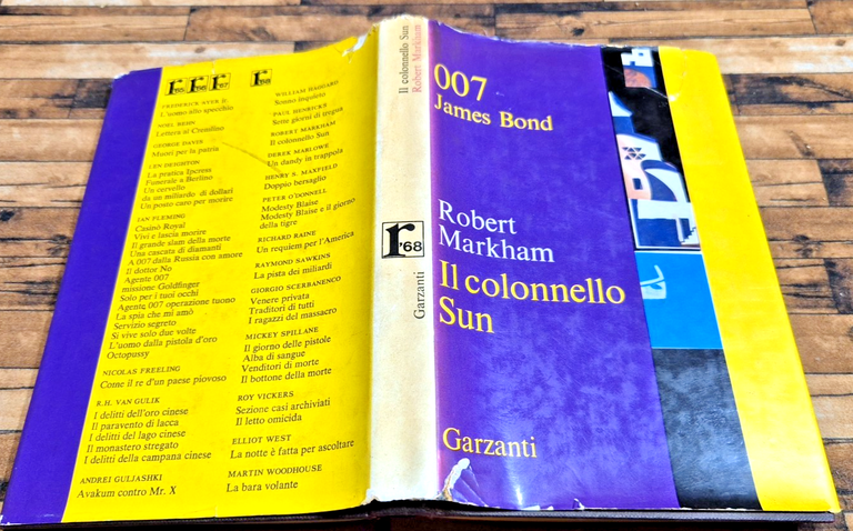 IL COLONNELLO SUN 007 James Bond di Robert Markham 1968 … | Immagine Gallery 2