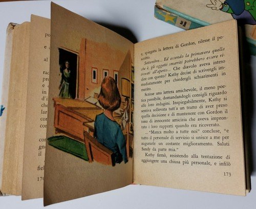 IL MEDAGLIONE SCOMPARSO di Josephine James 1967 Mondadori collana stella …