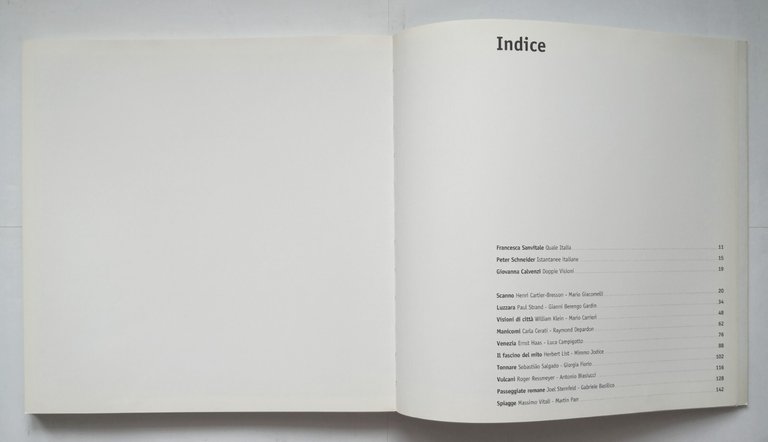 ITALIA DOPPIE VISIONI a cura di Giovanna Calvenzi 2004 Contrasto …