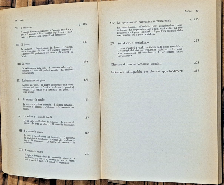 L'ECONOMIA DEI PAESI SOCIALISTI di Josef Wilczynski 1973 Il Mulino …