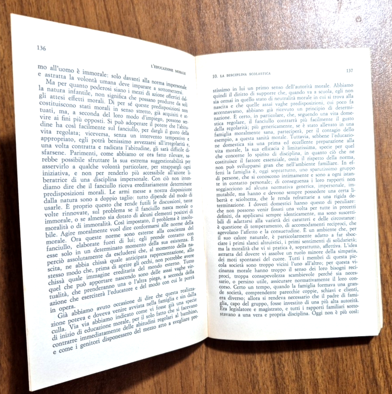 L'EDUCAZIONE MORALE di Durkheim 1974 Newton Compton paperback saggi Libro