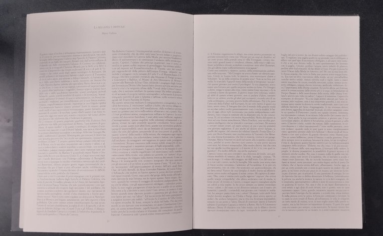 L'ELOGIO DELLA BELLEZZA di Roberto Capucci 2000 De Luca Libro …
