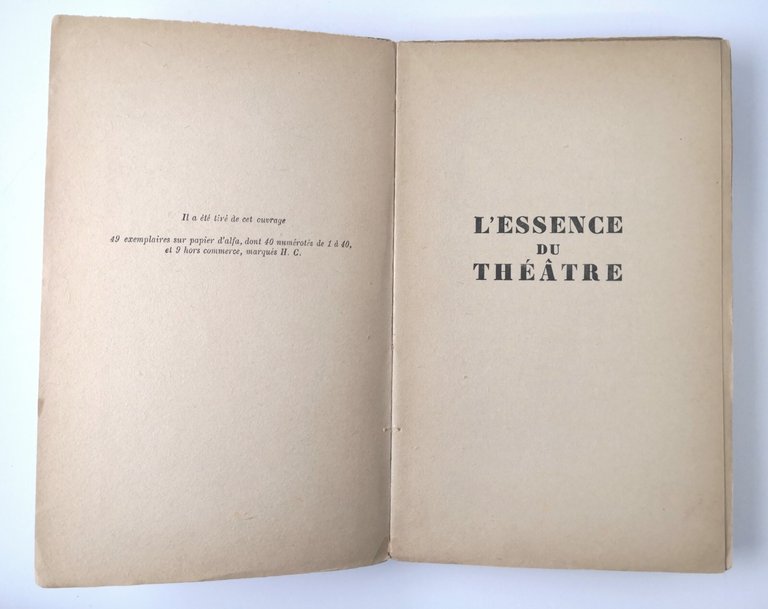L'ESSENCE DU THEATRE di Henri Gouhier 1948 Librairie Plon Libro …