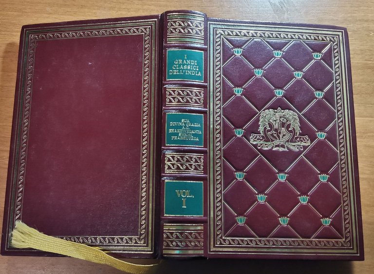 LA BHAGAVAD GITA cosi com'è 1981 Classici dell'India libro trad …