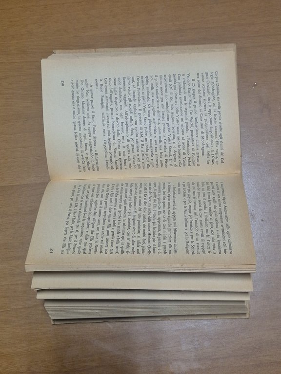LA CHIESA E IL FASCISMO di Giulio Castelli 1951 l'Arnia …