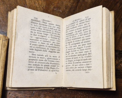 LE CURIOSE AVVENTURE DEL CAVALIER DI BEAUCHENE di De la …