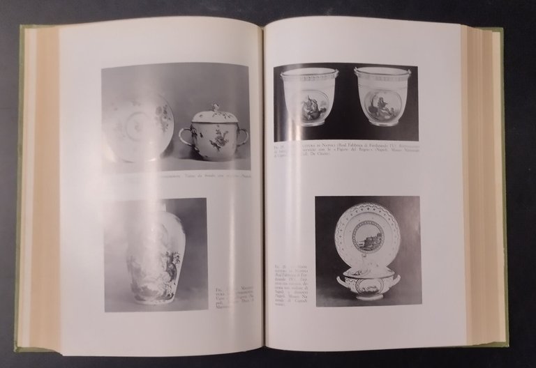LE MANIFATTURE D'ARTE DI CARLO DI BORBONE Franco Strazzullo 1979 …