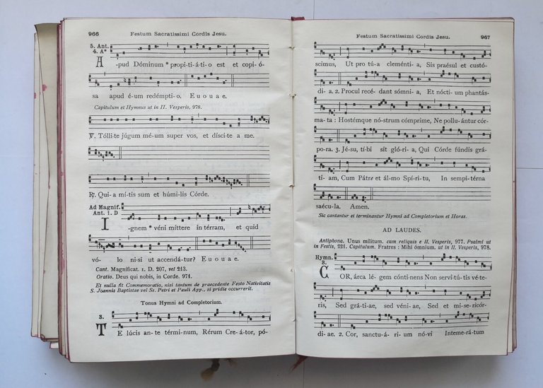 LIBER USUALIS MISSAE ET OFFICII PRO DOMINICIS ED FESTIS 1960 …