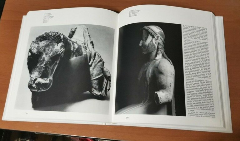 MAGNA GRECIA ARTE E ARTIGIANATO 1990 Electa libro archeologia Puglia