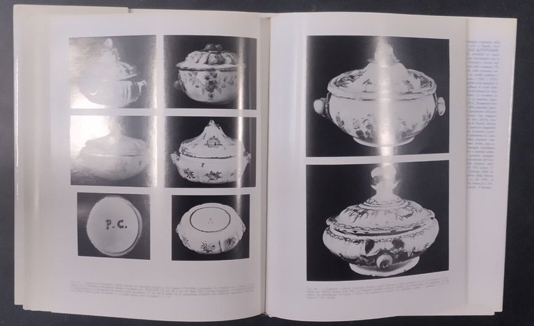 MAIOLICA ANTICA DI PUGLIA di Guido Donatone 1981 Isveimer Libro