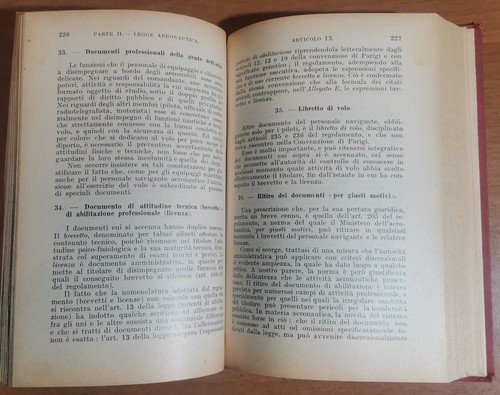 MANUALE DI DIRITTO AERONAUTICO di Cogliolo e Cacopardo 1937 Barbera …