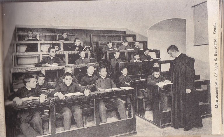 MONTECASSINO Scuola Collegio San Benedetto libretto 18 cartoline vintage '900