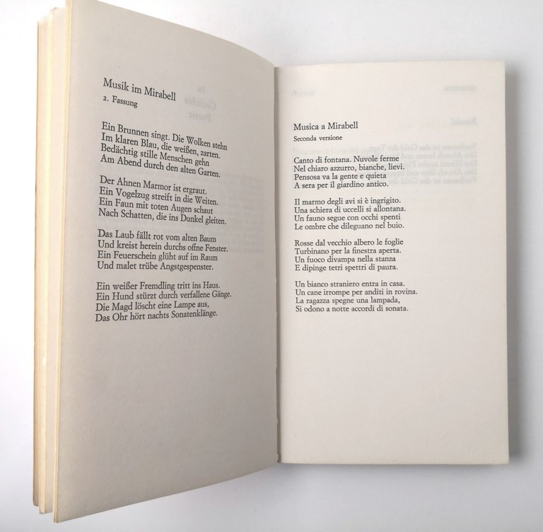 POESIE di Georg Trakl 1979 Einaudi libro Collezione di poesia