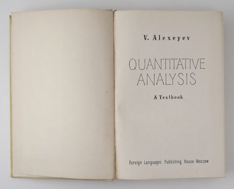 QUANTITATIVE ANALYSIS di Alexeyev Libro Foreign Languages Publishing Chimica