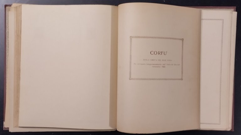 RACCOLTA DEI FRANCOBOLLI ITALIA di Asserato 1 edizione 1926 Raccoglitore …