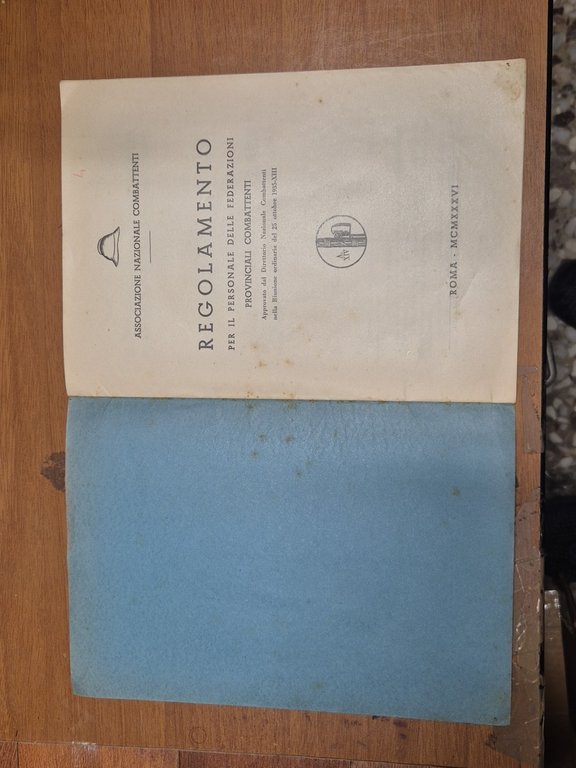 REGOLAMENTO PER IL PERSONALE DELLE FEDERAZIONI PROVINCIALI COMBATTENTI 1936 libr